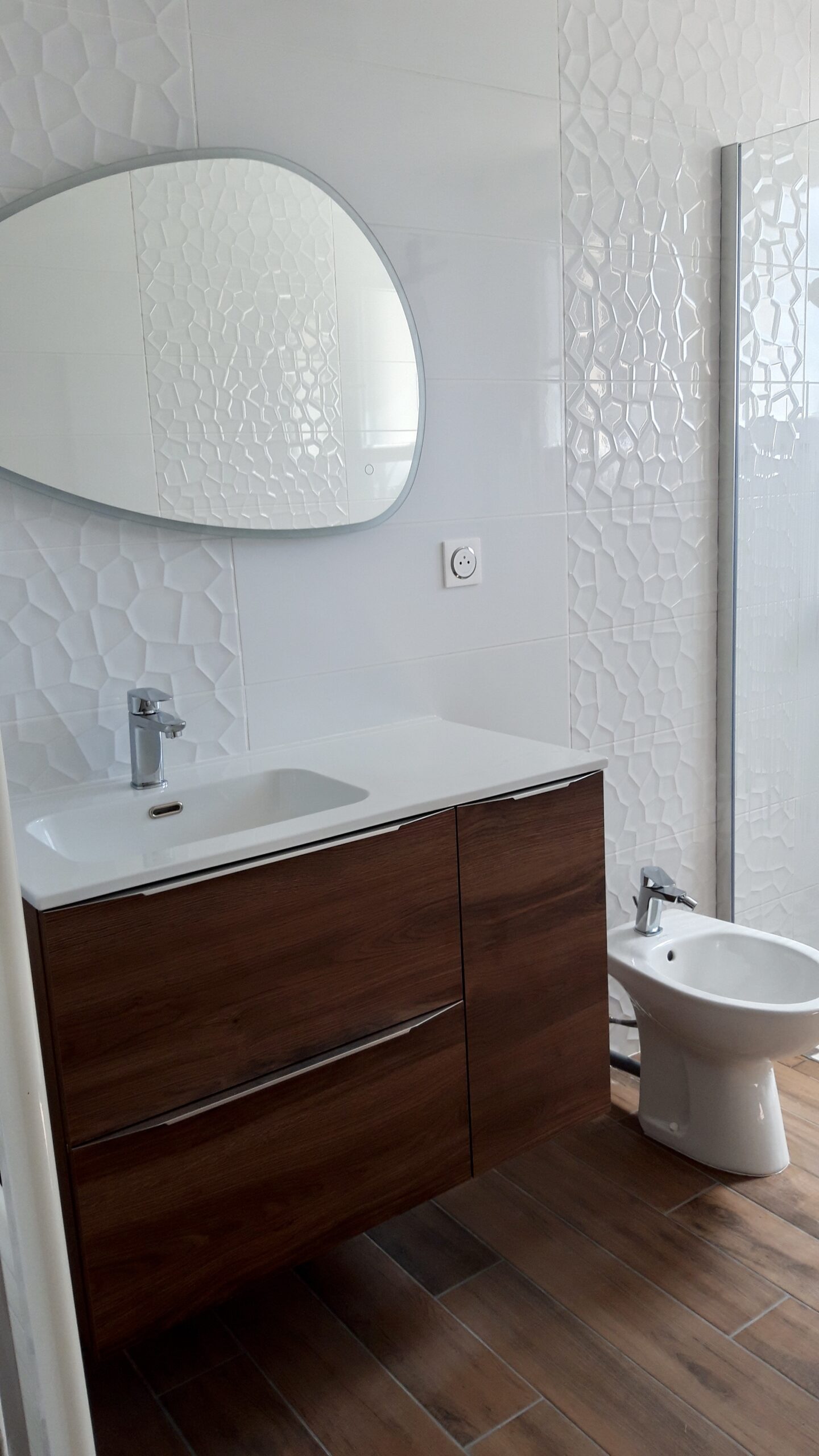 MEUBLE SIMPLE VASQUE NOYER MEUBLE SIMPLE VASQUE NOYER