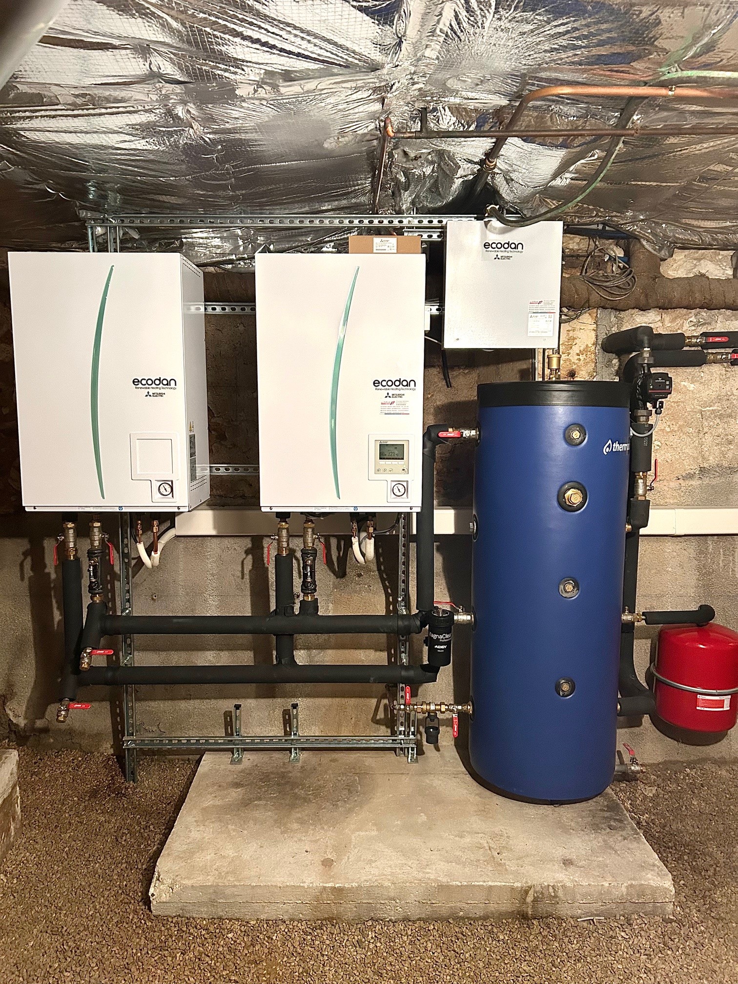 PAC AIR-EAU CASCADE - 24330 ST LAURENT SUR MANOIRE